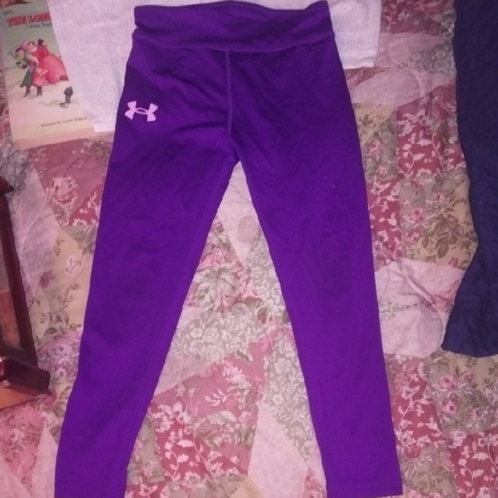 Under Armour Purple Athletic Leggings with Stretchy Fabric